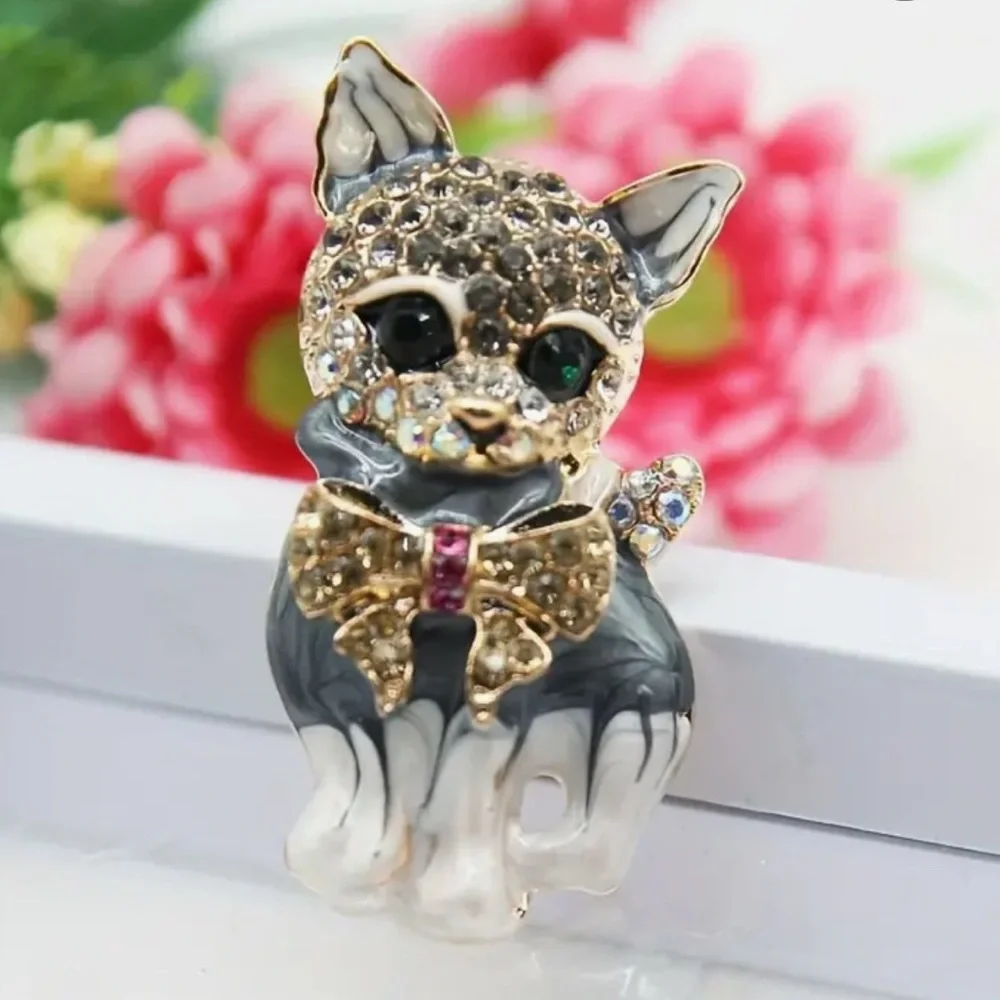 Gold and Black/Gray Cat Brooch with Sparkling Zirconias Details NWT
